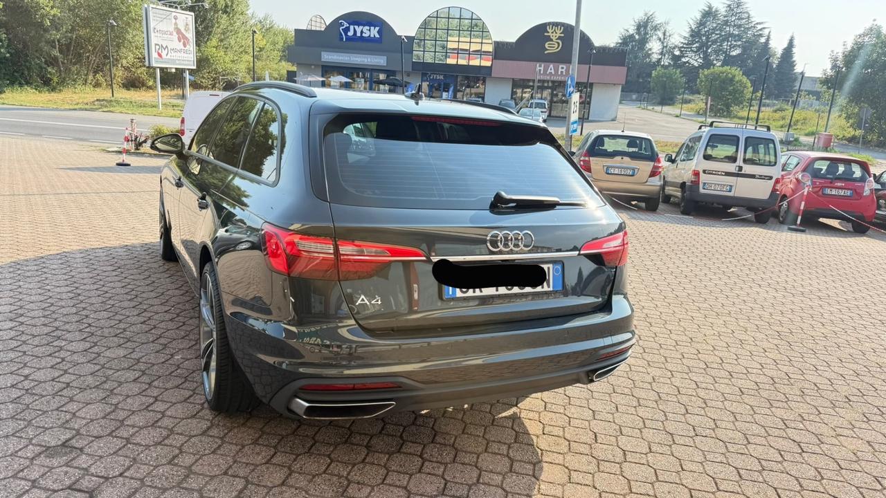 AUDI A4 S LINE 2023 l