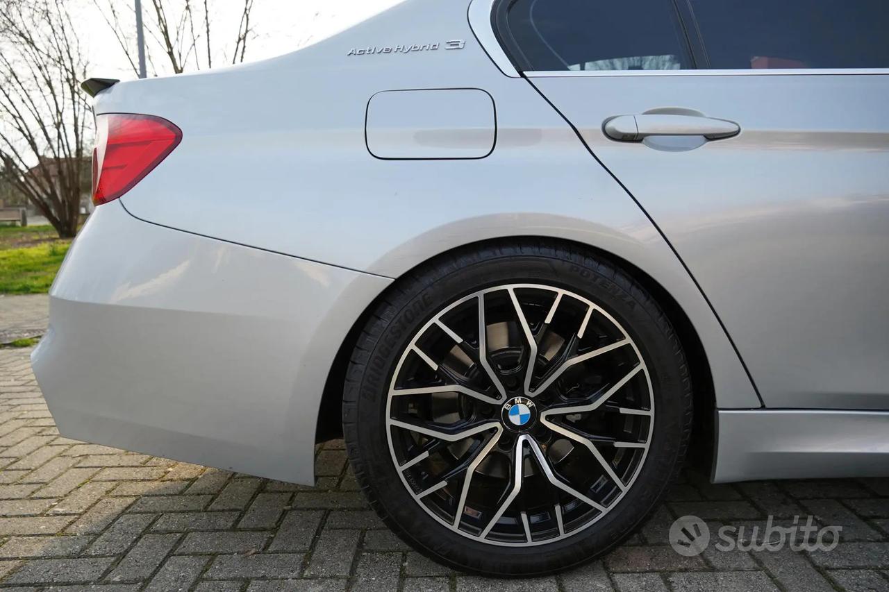 BMW 335 i 306CV Active Hybrid 3 Luxury 2015 - FULL