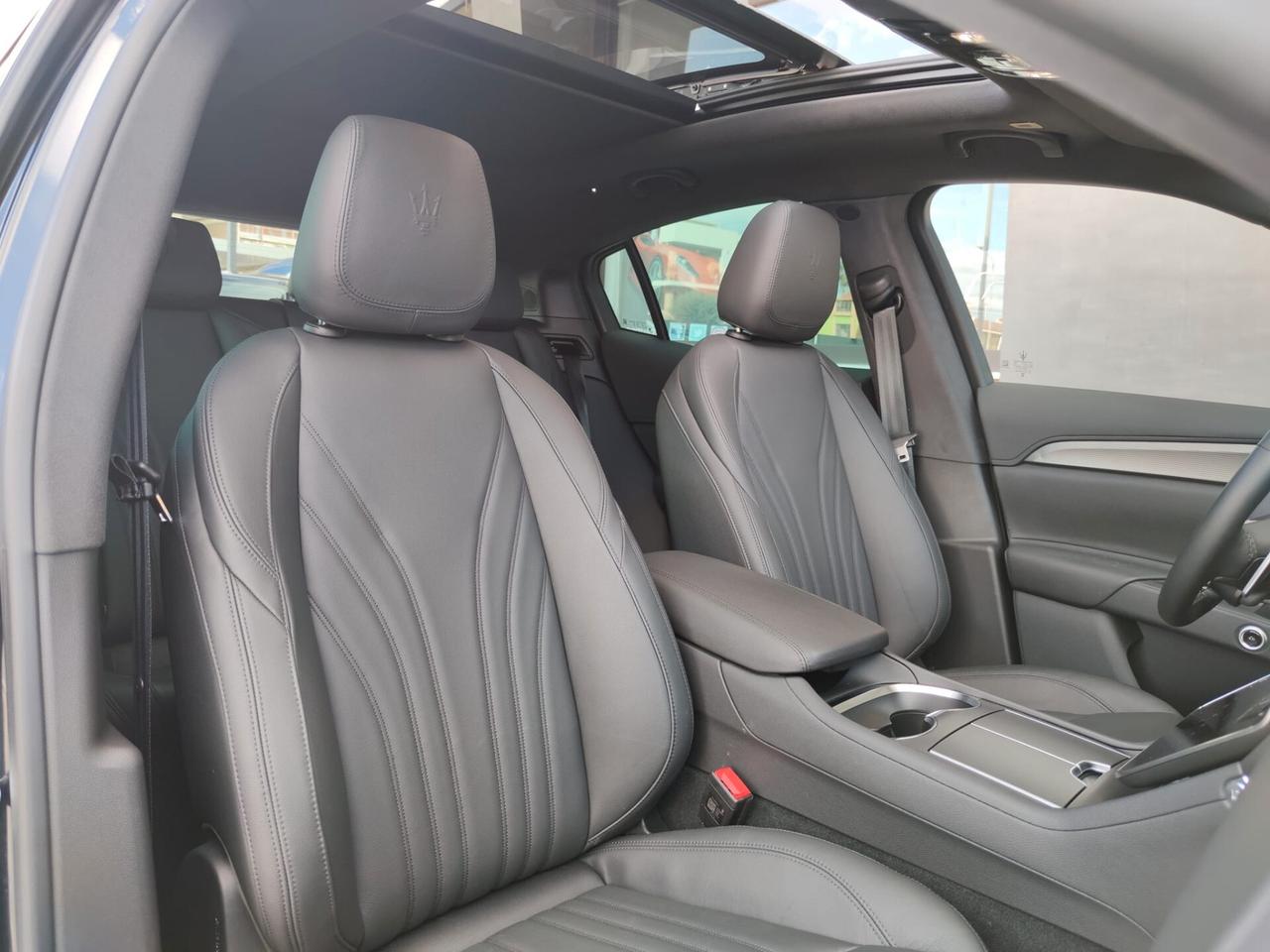 Maserati Grecale MHEV 300 CV AWD GT
