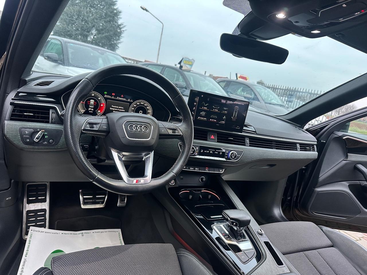 Audi A4 35 TDI/163 CV S tronic line edition