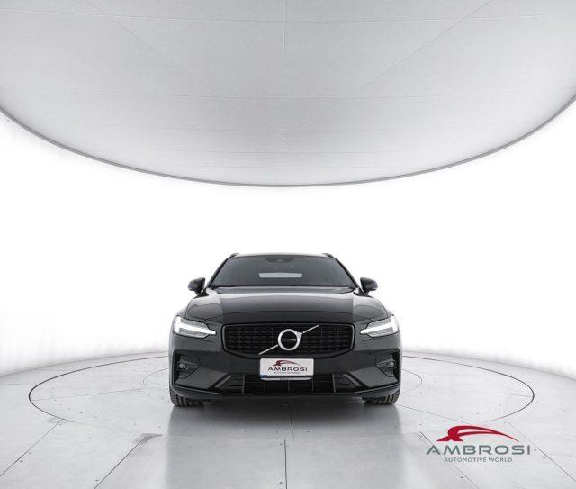 VOLVO V60 B4 (d) Geartronic R-Design