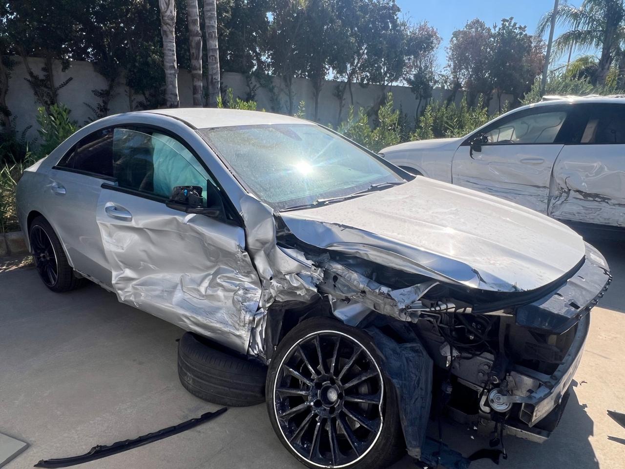 Mercedes-benz CLA 200d Premium - AUTO INCIDENTATA