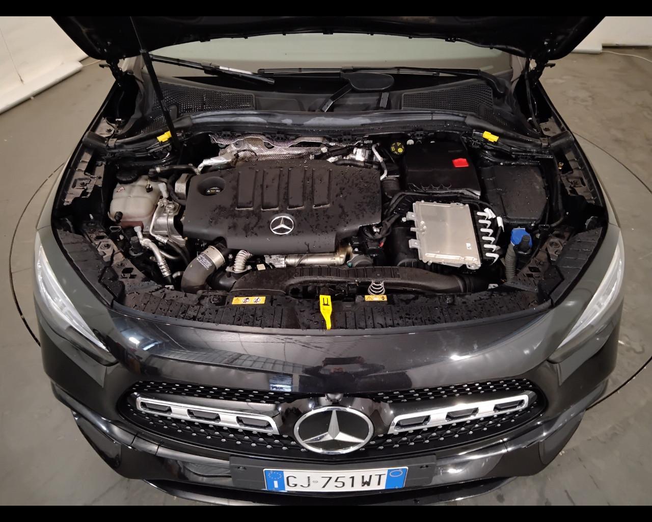 Mercedes-Benz GLA-H247 2020 - GLA 220 d Premium 4matic auto