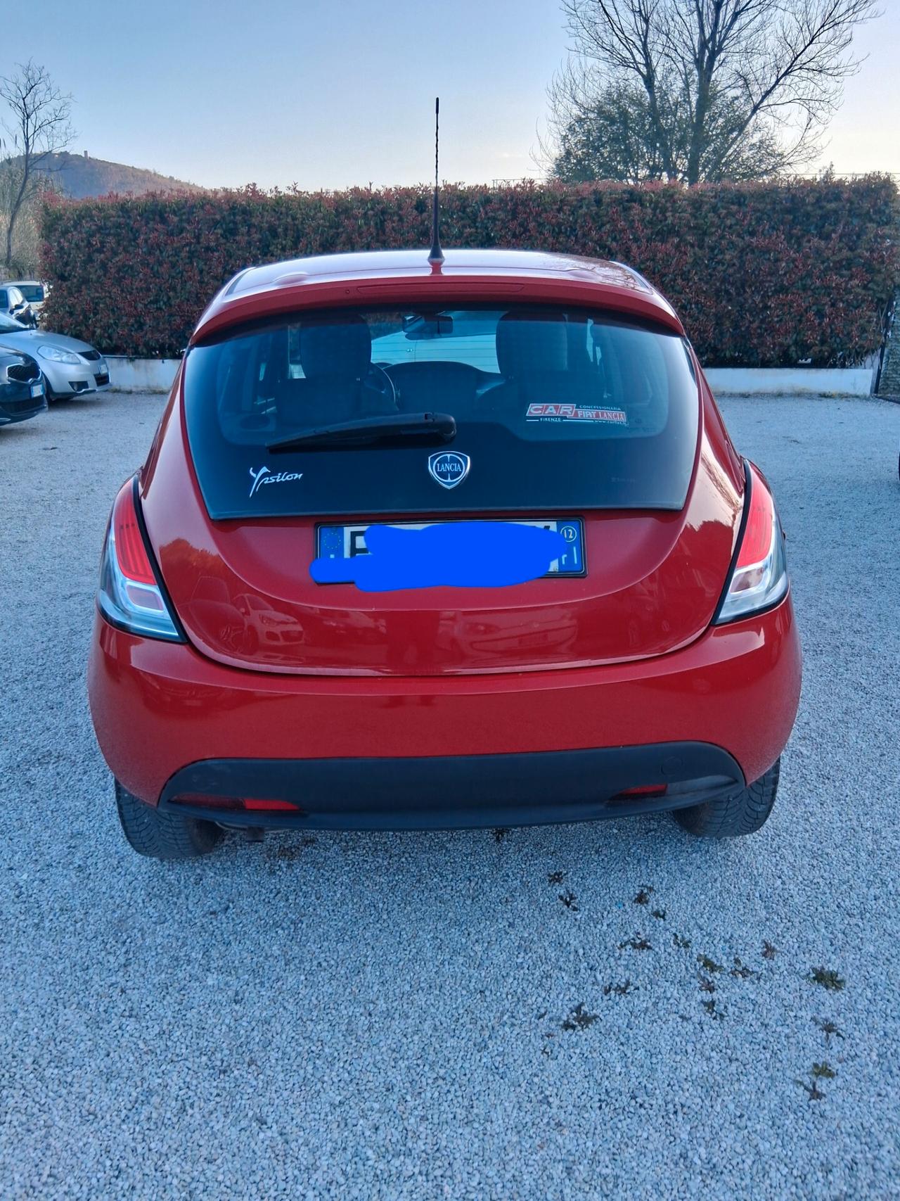 Lancia Ypsilon 1.2 69 CV 5 porte GPL Ecochic Gold