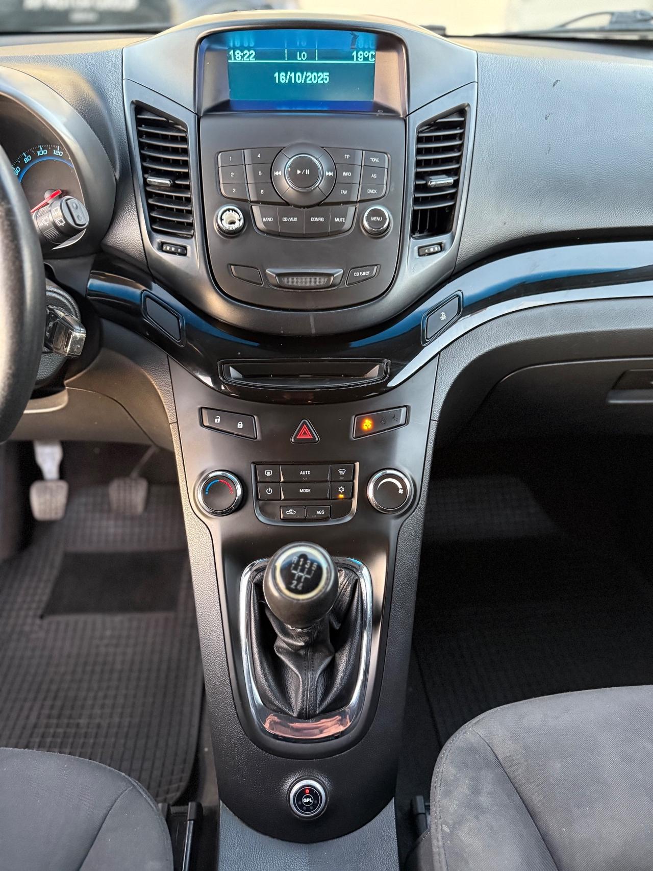 Chevrolet Orlando 1.8 GPL LT 7 POSTI