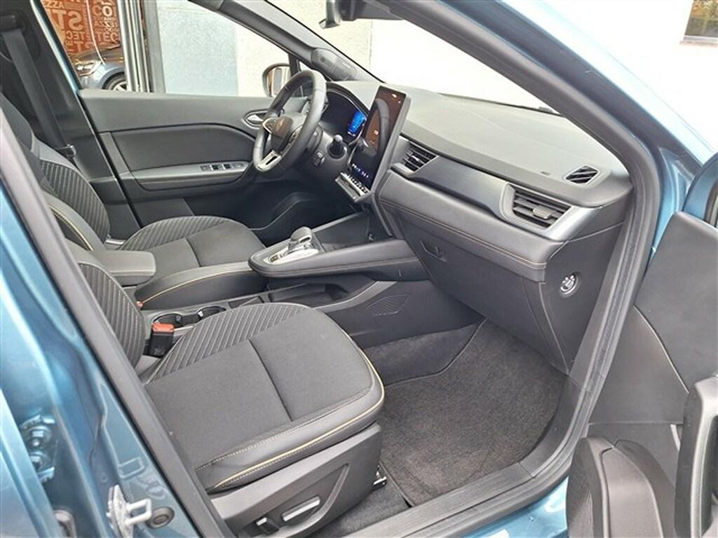 Renault Captur 1.6 E-Tech full hybrid Iconic Auto
