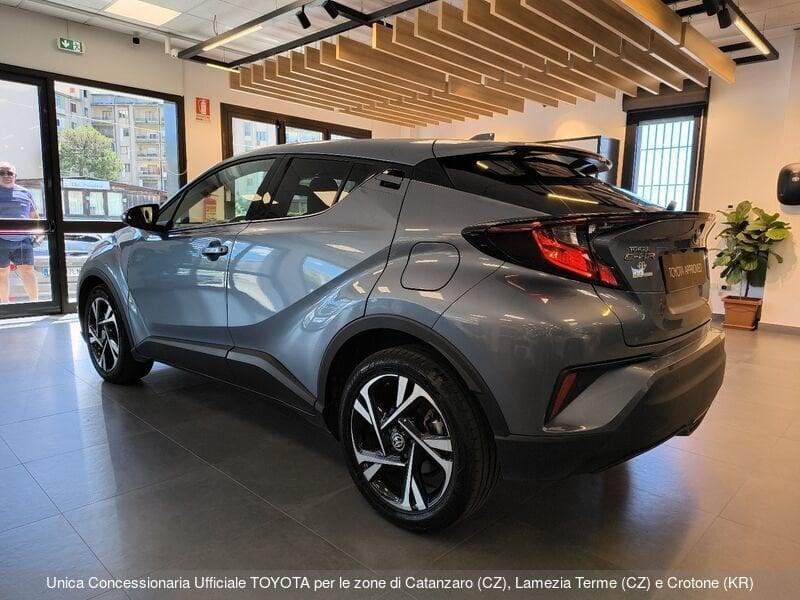 Toyota C-HR 1.8 Hybrid E-CVT Trend