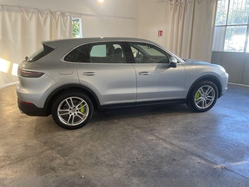 Porsche Cayenne III 2018 Benzina 3.0 e-hybrid tiptronic