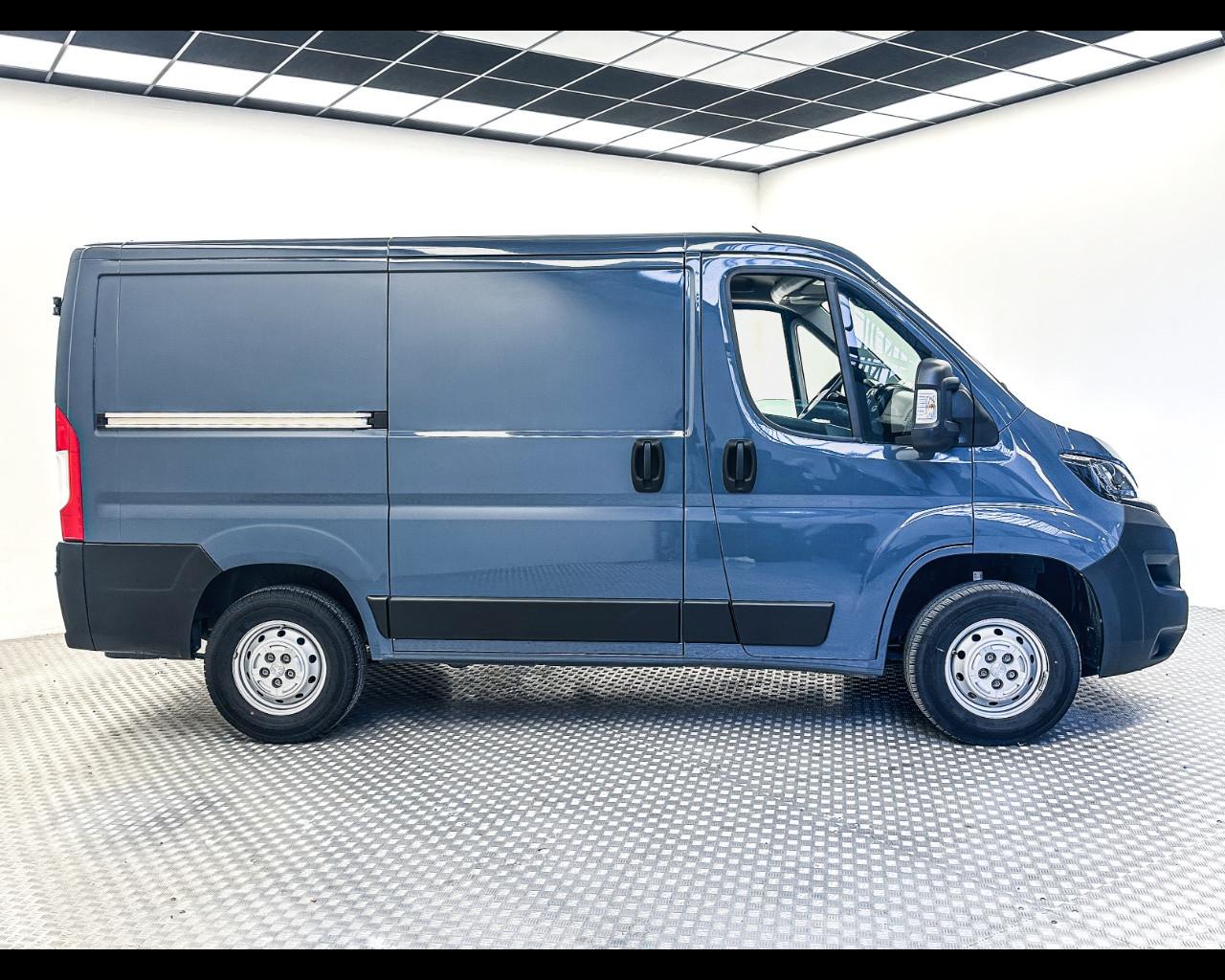 PEUGEOT Boxer (3ª serie) - Boxer 330 2.2 BlueHDi 120 S&S PC-TN Furgone