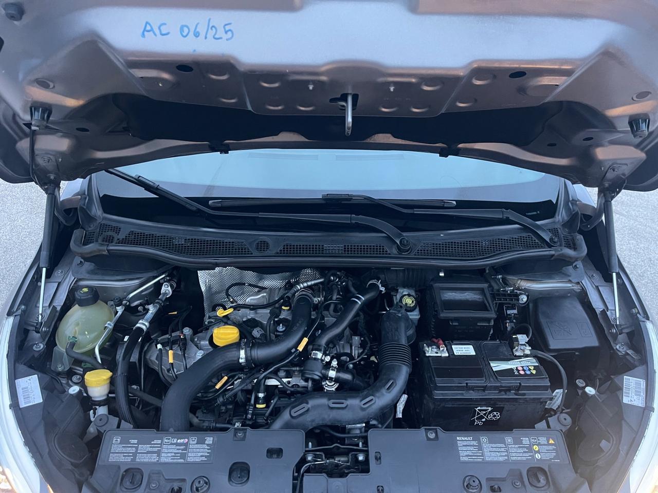 RENAULT CAPTUR 0.9 TCE 90CV R-LINK FULL LED MY14