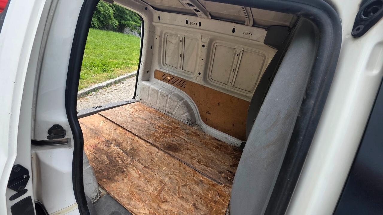 Volkswagen Caddy 1.9 TDI Van