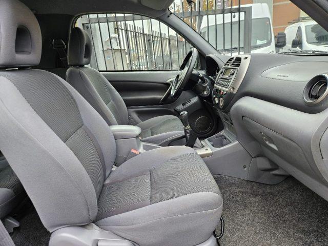 TOYOTA RAV 4 MY23 RAV4 2.0 Tdi D-4D cat 3 porte