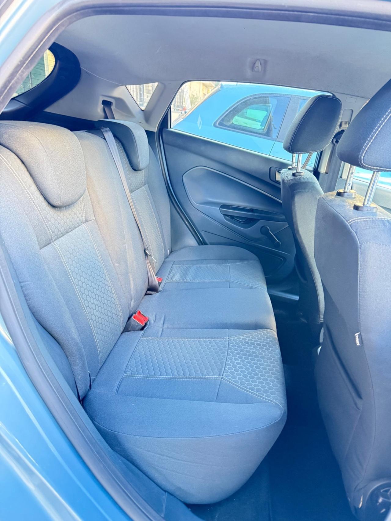 Ford Fiesta 1.4 5 porte Bz.- GPL Titanium