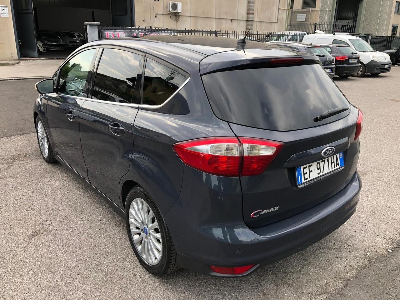 Ford B-Max Titanium