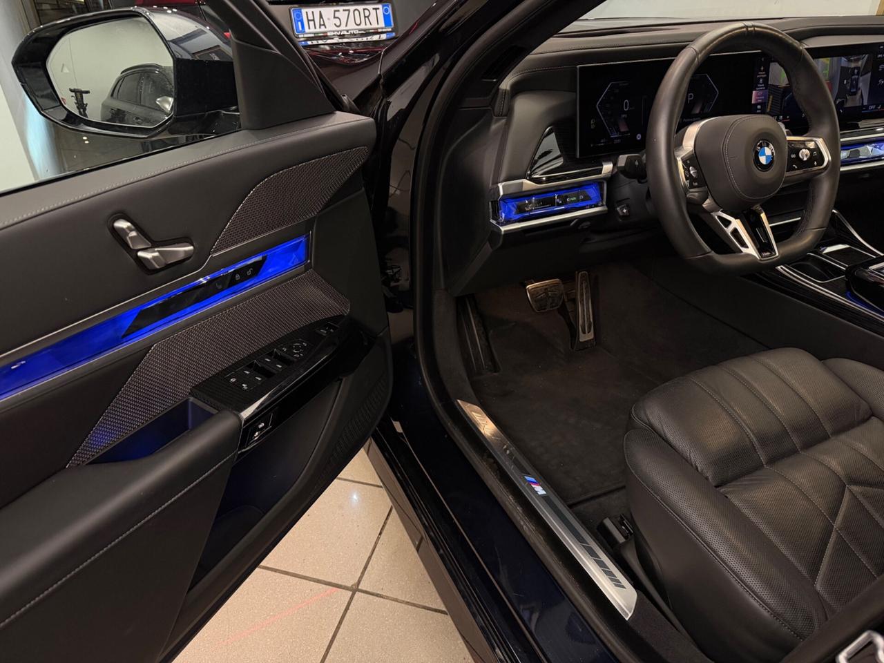 BMW 740d xDrive Msport Pro iva esposta