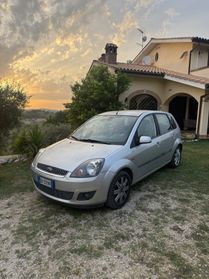 Ford Fiesta 1.2 16V 5p. Titanium