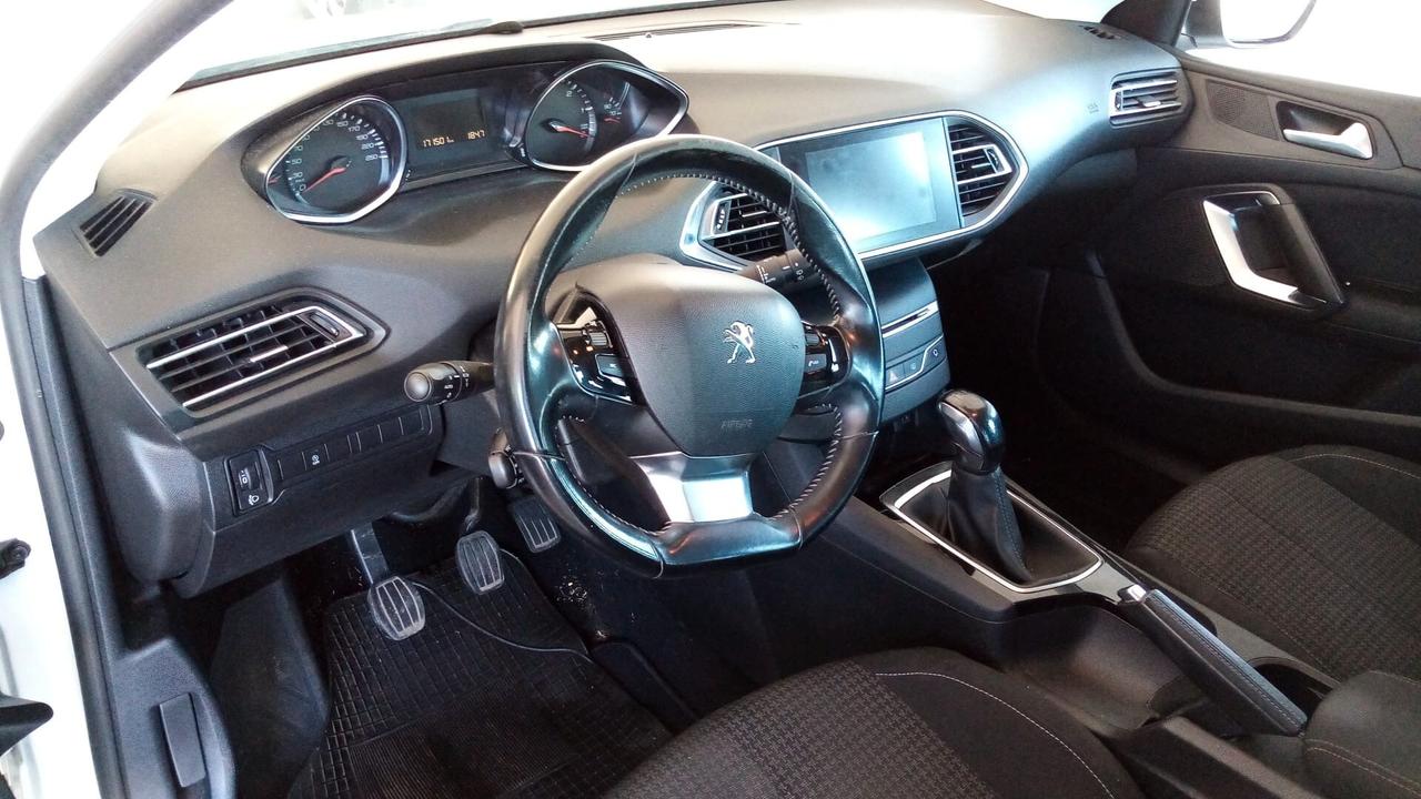Peugeot 308 BlueHDi 100 S&S Business