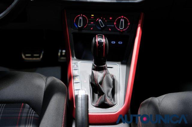VOLKSWAGEN Polo GTI 2.0 TSI DSG GTI BLUEMOTION TECHNOLOGY FULL LED