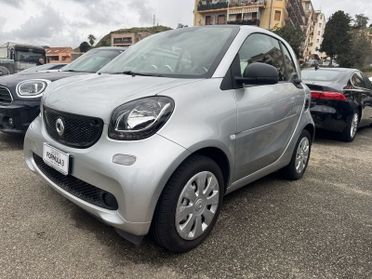 smart fortwo 70 1.0 52kW youngster