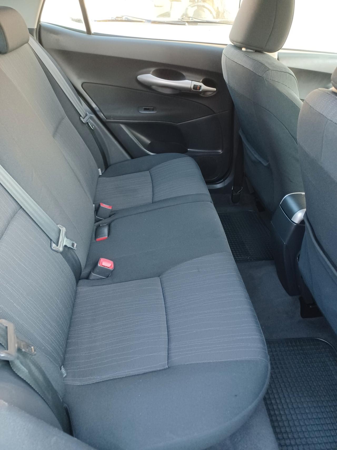 Toyota Auris 1.4 D-4D 5 porte Sol PERFETTA