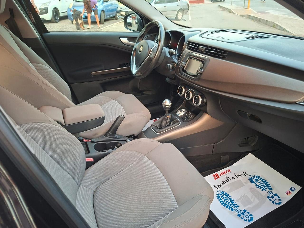 Alfa Romeo Giulietta 1.6 JTD Distinctive * Navi * Full * Garantita 12 Mesi