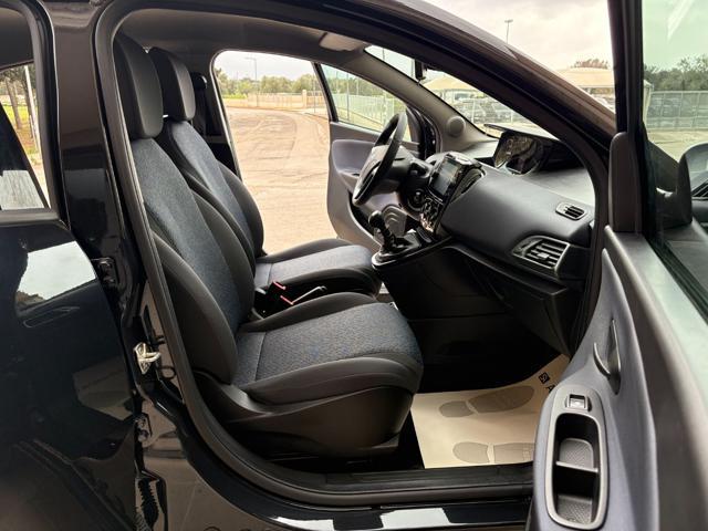 LANCIA Ypsilon 1.0 FireFly 5 porte S&S Hybrid Gold 5 posti.