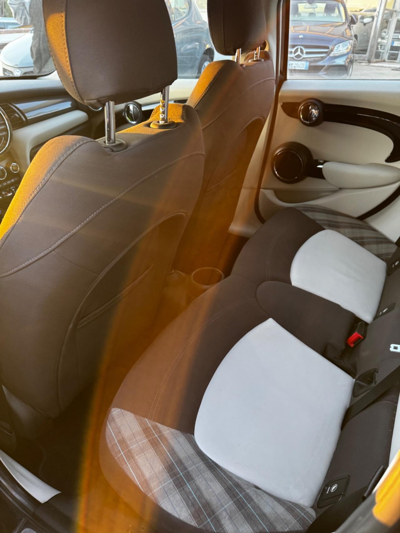 Mini 1.5 One D Business XL