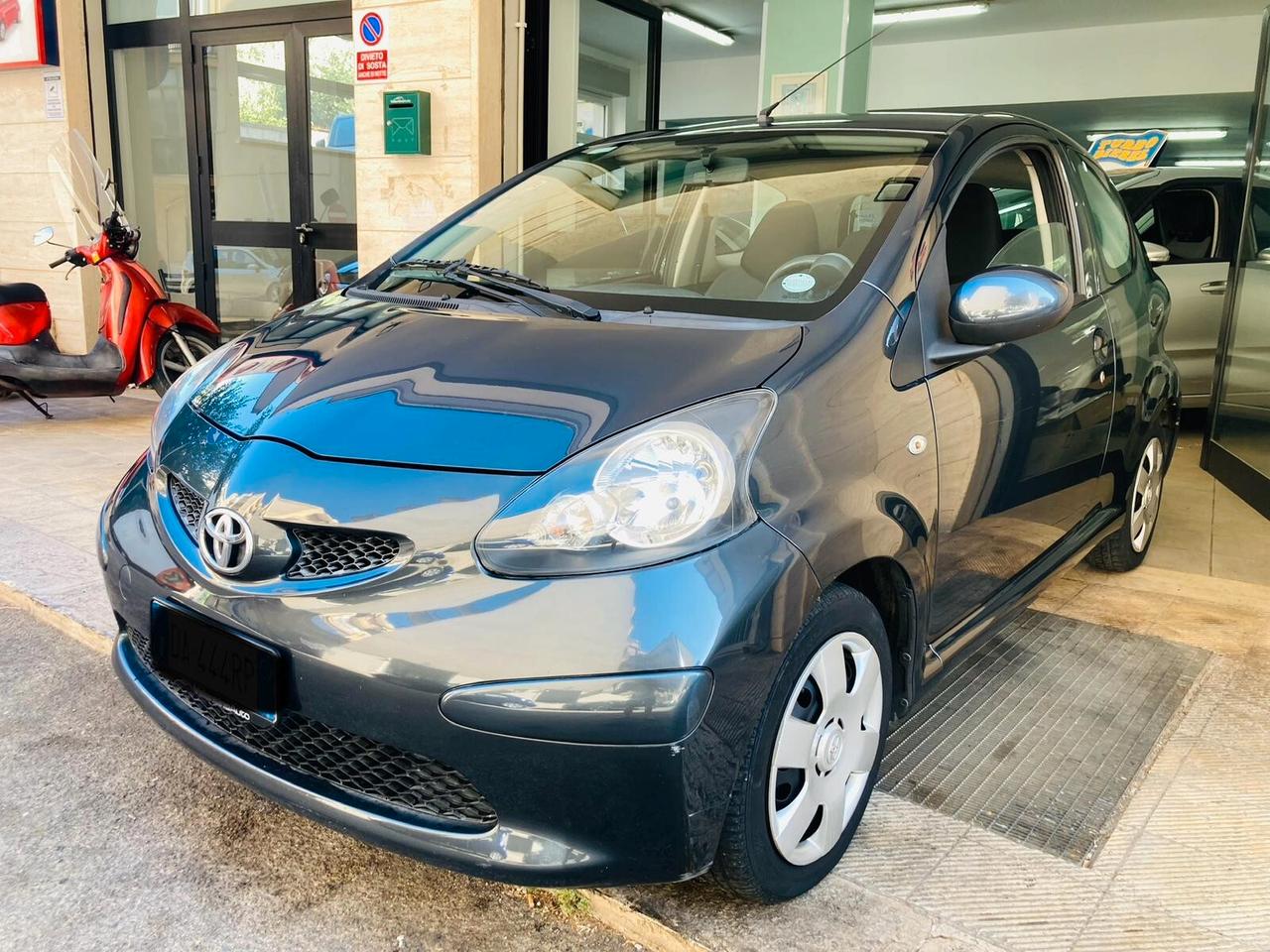 Toyota Aygo 1.0 - IDEALE X NEOPATENTATI - 2006