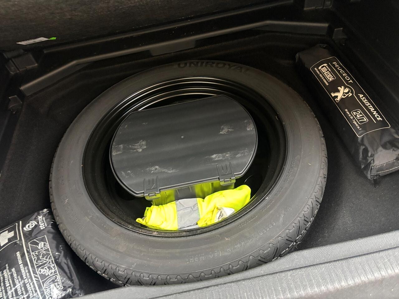 Peugeot 3008 BUSINESS BlueHDi 130 manuale- 2019