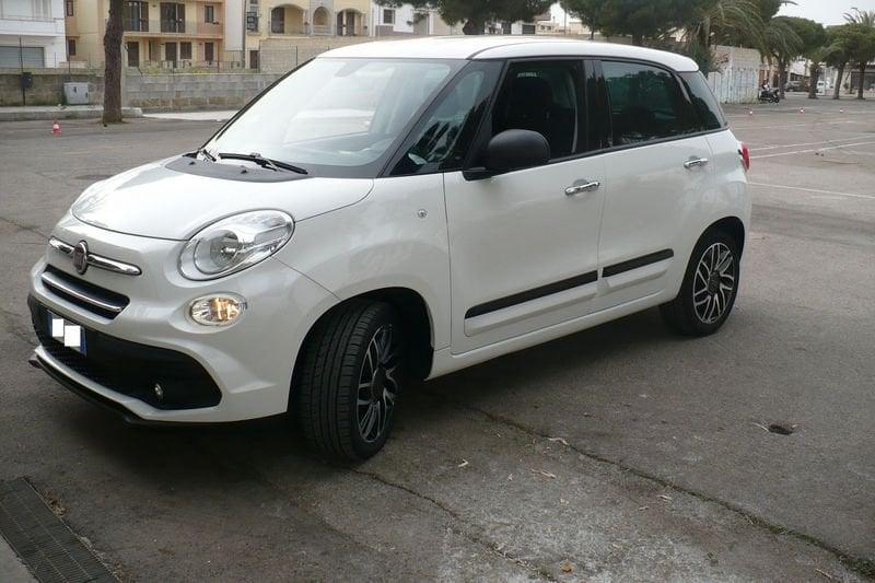 FIAT 500L Wagon 1.6 Multijet 120 CV Mirror