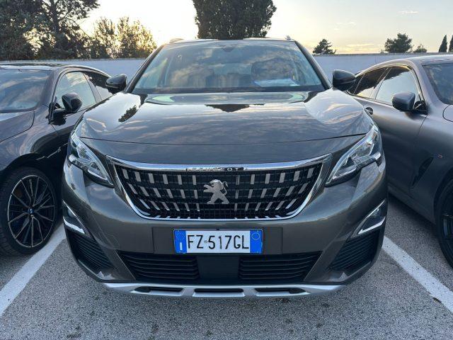 PEUGEOT 3008 BlueHDi 130 S&S EAT8 Crossway