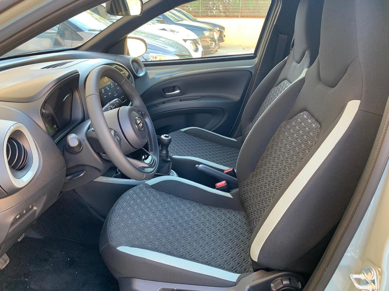 Toyota Aygo X 1.0 VVT-i 72 CV 5 porte Trend