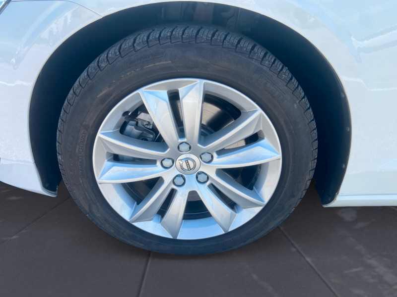 VOLVO V60 2.0 b4 Momentum Business AuTo