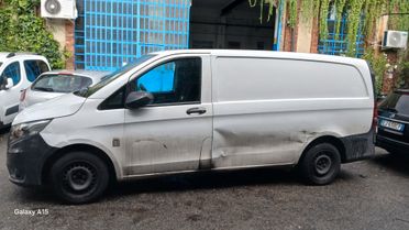 Mercedes-benz Vito PASSO LUNGO MOTORE KO