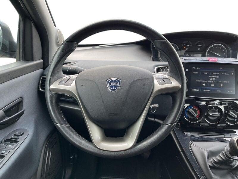 Lancia Ypsilon III 2021 1.0 firefly hybrid Gold s&s 70cv