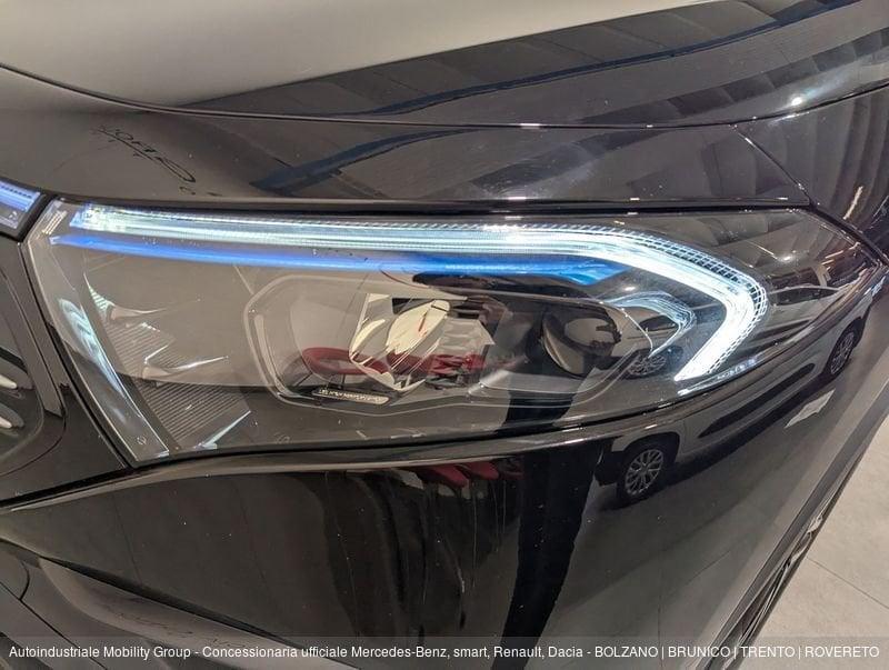 Mercedes-Benz EQA 250 + PREMIUM AUTOMATIC