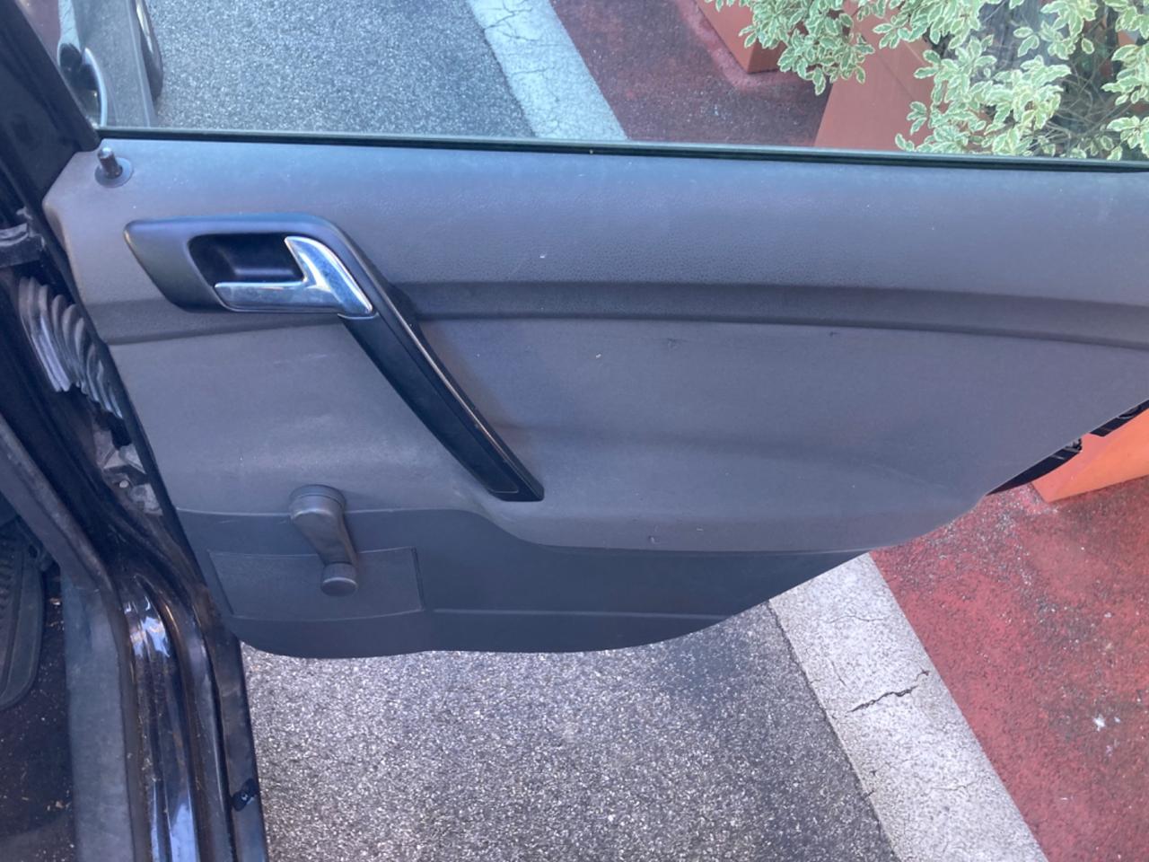 VOLKSWAGEN POLO (5 PORTE)