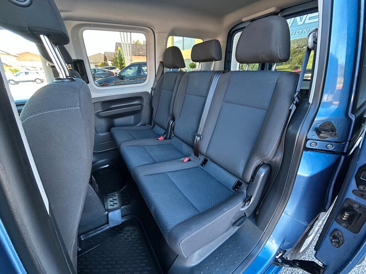 Volkswagen Caddy 2.0 TDI 102 CV Highline 5 POSTI