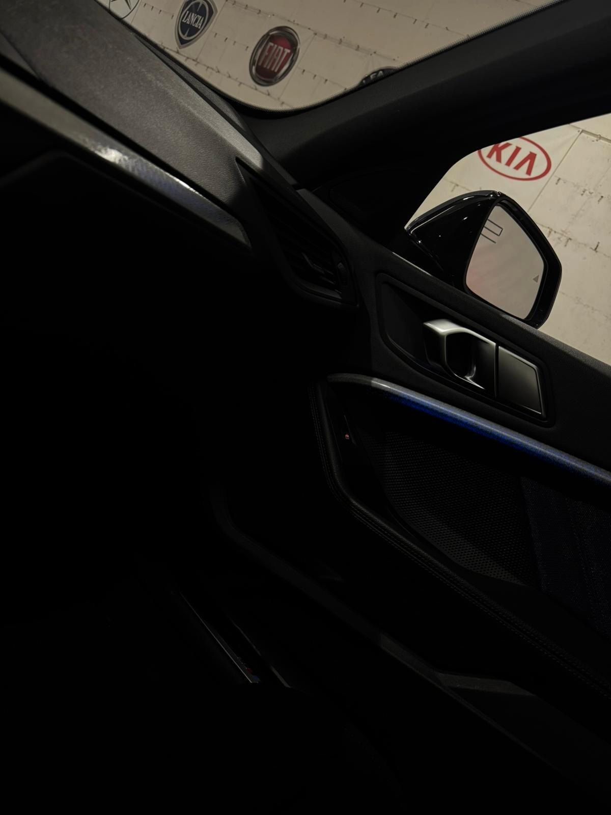 Bmw 118 118d 5p. Msport
