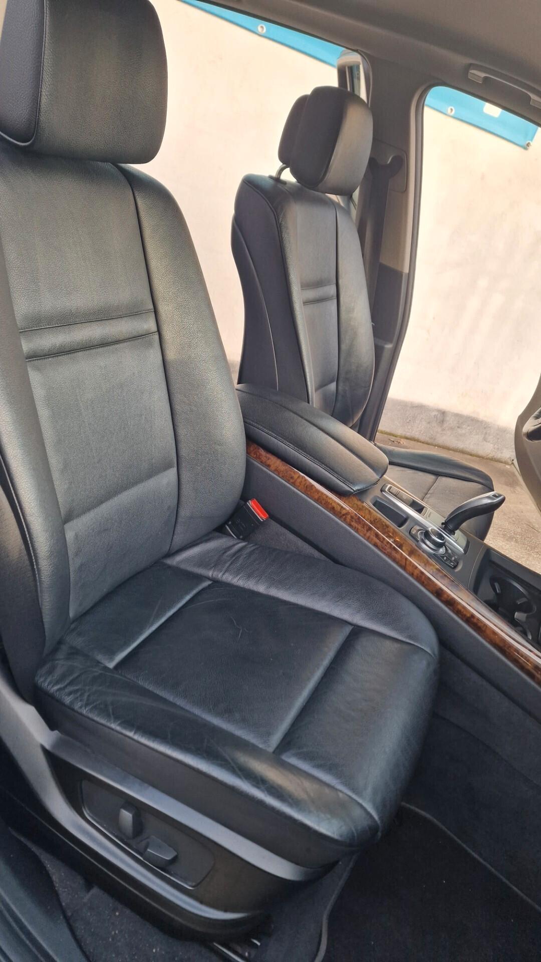 BMW X5 xDrive30d Futura - 2011