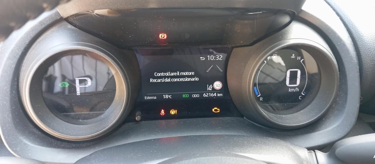 Toyota Yaris 1.5 Hybrid 5 porte Trend