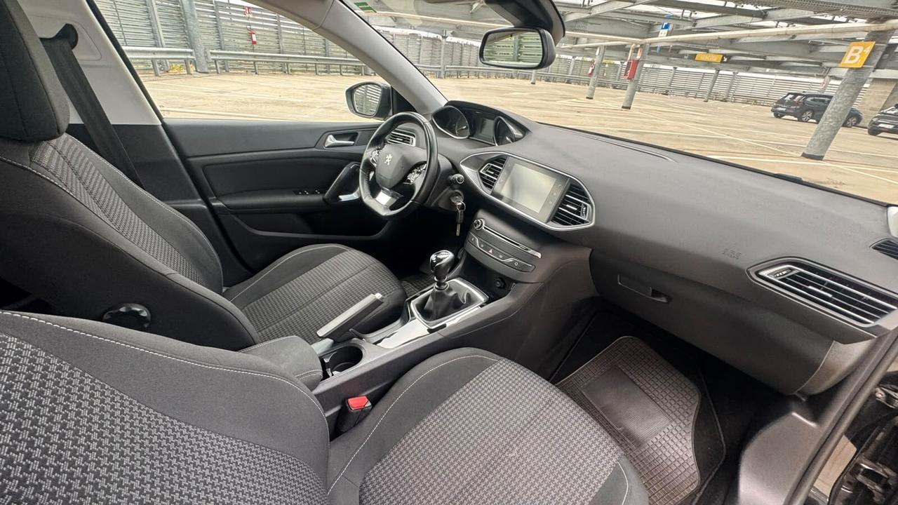 Peugeot 308 BlueHDi 130 S&S SW GT Line