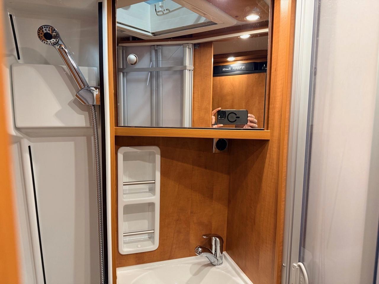 CAMPER MALIBU VAN 600 DB