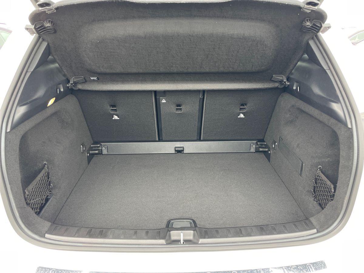 Mercedes-Benz GLA 200 d automatic