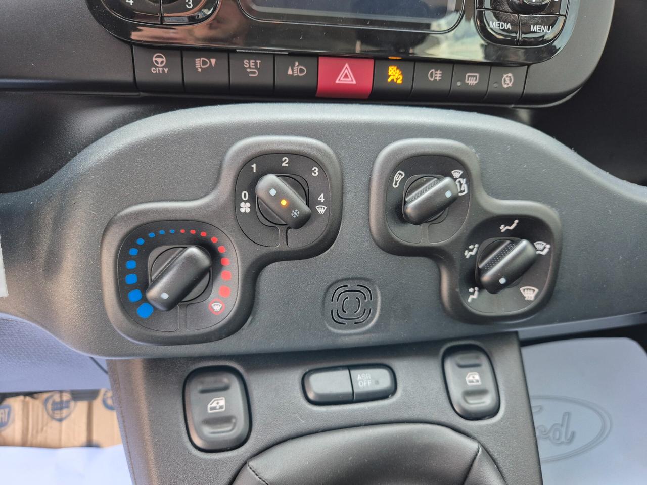 Fiat Panda 1.0 FireFly S&S Hybrid Pandina