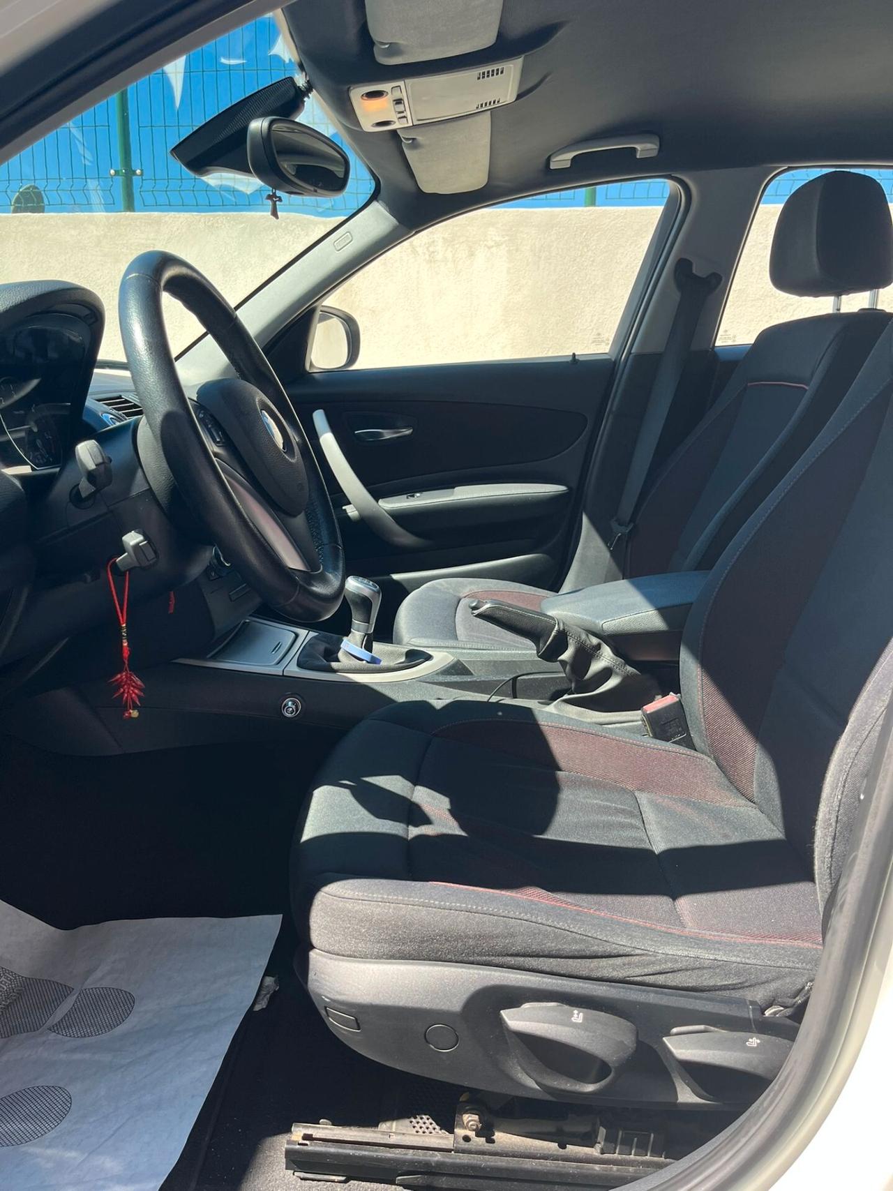 Bmw 118 118d 2.0 143CV cat 5 porte Futura DPF