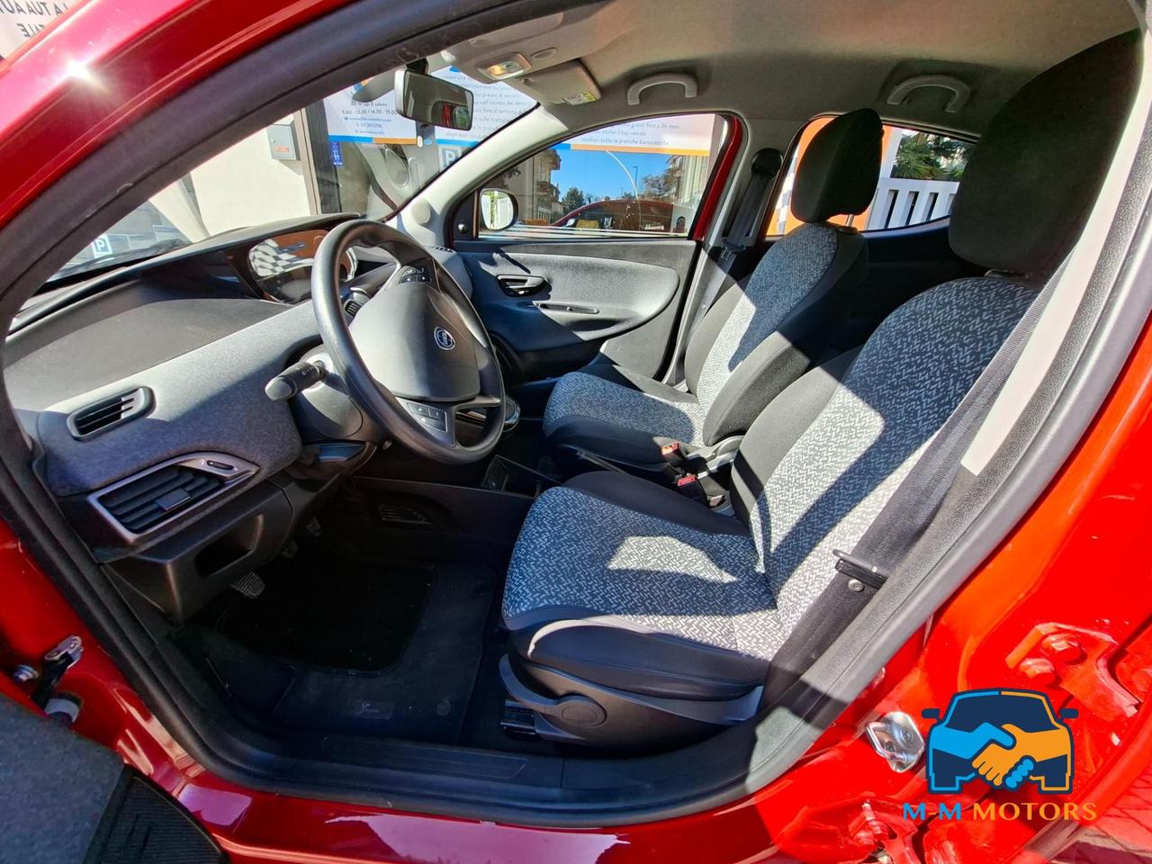 Lancia Ypsilon 5 Porte Ypsilon 1.2 Elefantino neo patentati