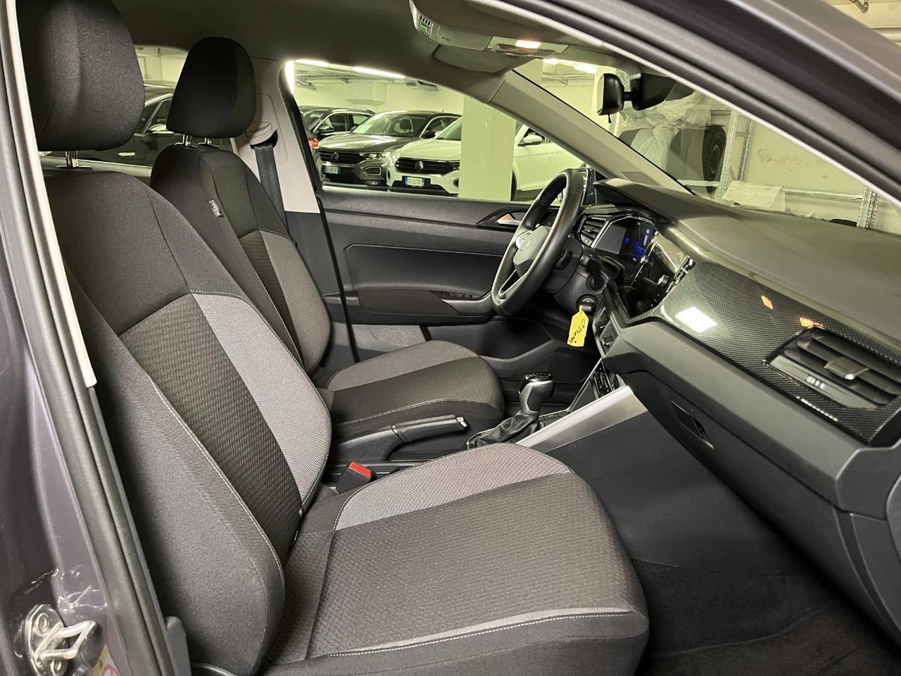 Volkswagen Polo 1.0 tsi life 95cv dsg