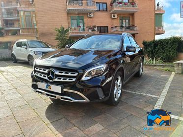 Mercedes GLA 200d Business auto 136 cv