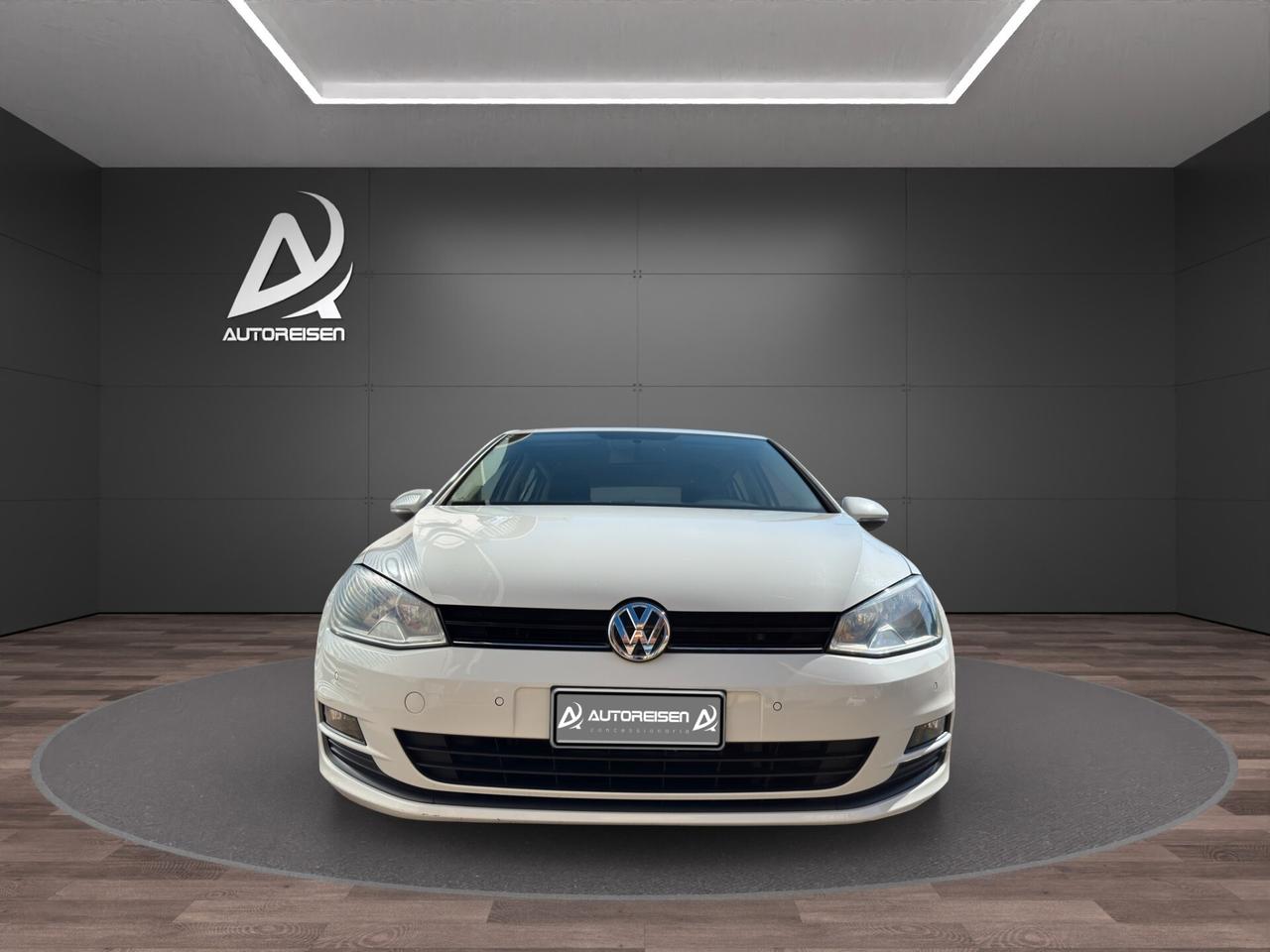 Volkswagen Golf 1.2 TSI 105 CV 5p. Comfortline BlueMotion Technology Neo patentati